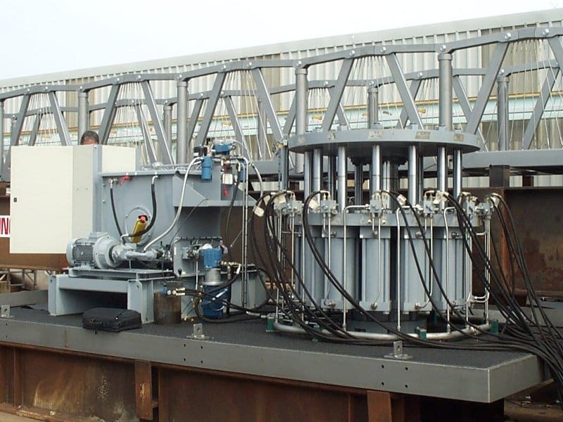 The hydraulic equipment showing the master and slave cylinder drive arrangement